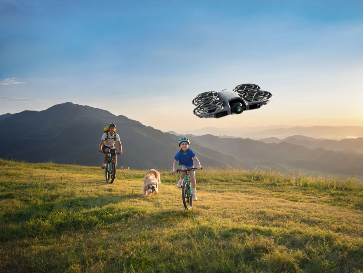 ภาพประชาสัมพันธ์ DJI Neo 2 ในบริบทกิจกรรมกลางแจ้ง ภาพประชาสัมพันธ์ DJI Neo 2 ในบริบทกิจกรรมกลางแจ้ง