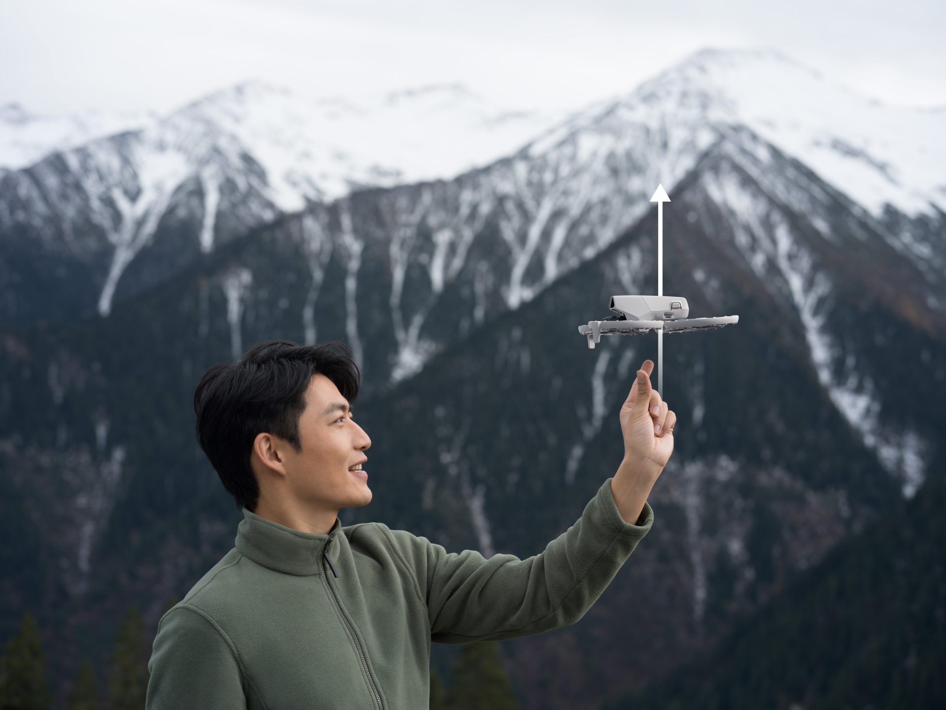 DJI FLIP_QuickShots_Rocket_冲天